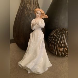 Royal Doulton “Thank You” lady figurine 1991 First Year of Issue - Bone China 6”